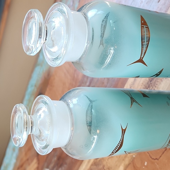 Vtg L&L Decanters - Set of 2 - Picture 3 of 11